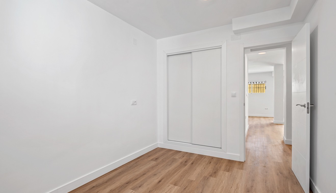 Vente - Semi-detached - Benimar