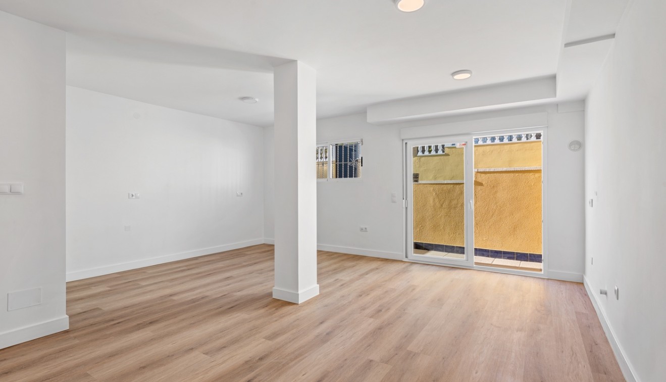 Vente - Semi-detached - Benimar