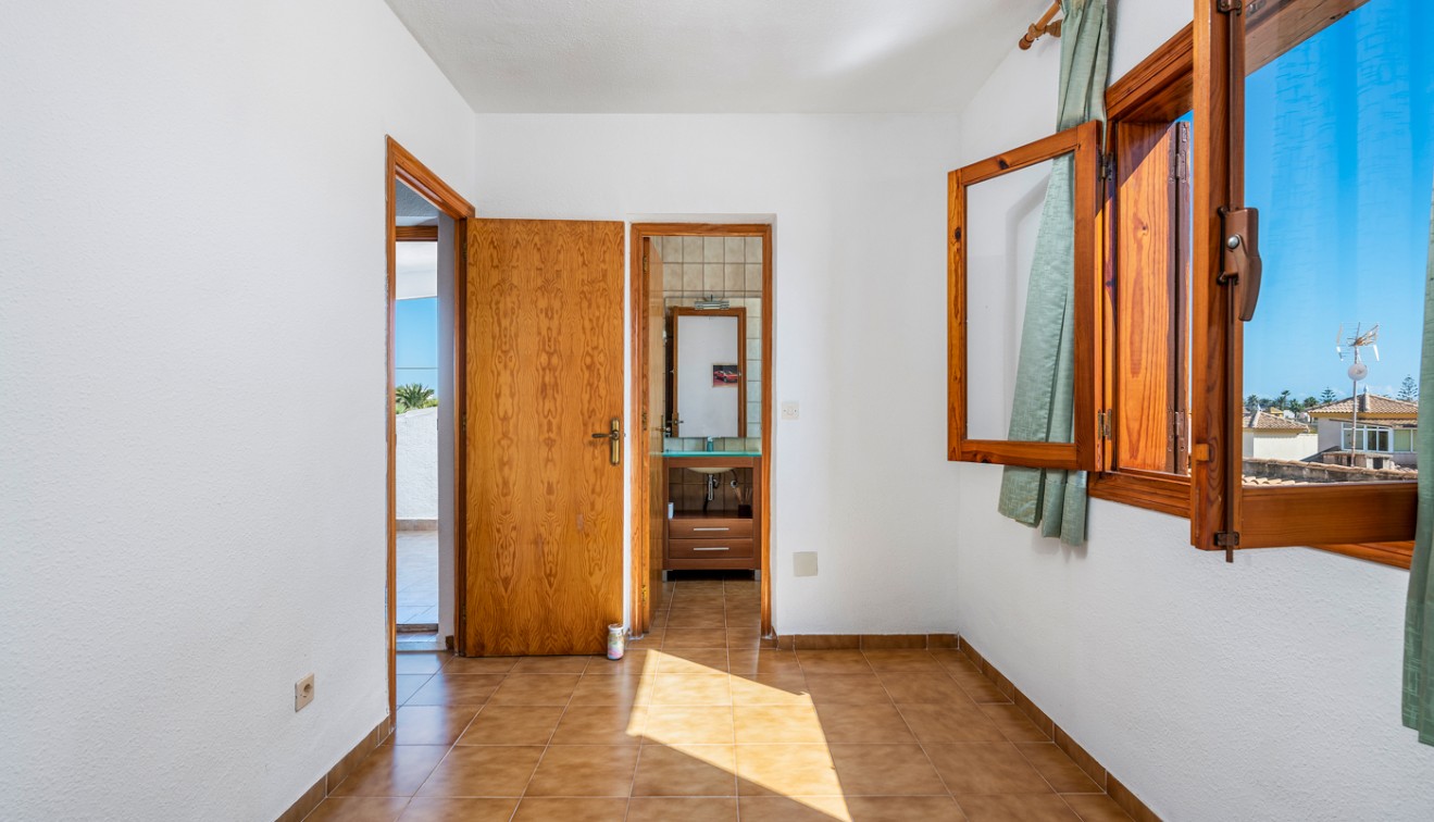 Vente - Townhouse - Orihuela costa - La Zenia