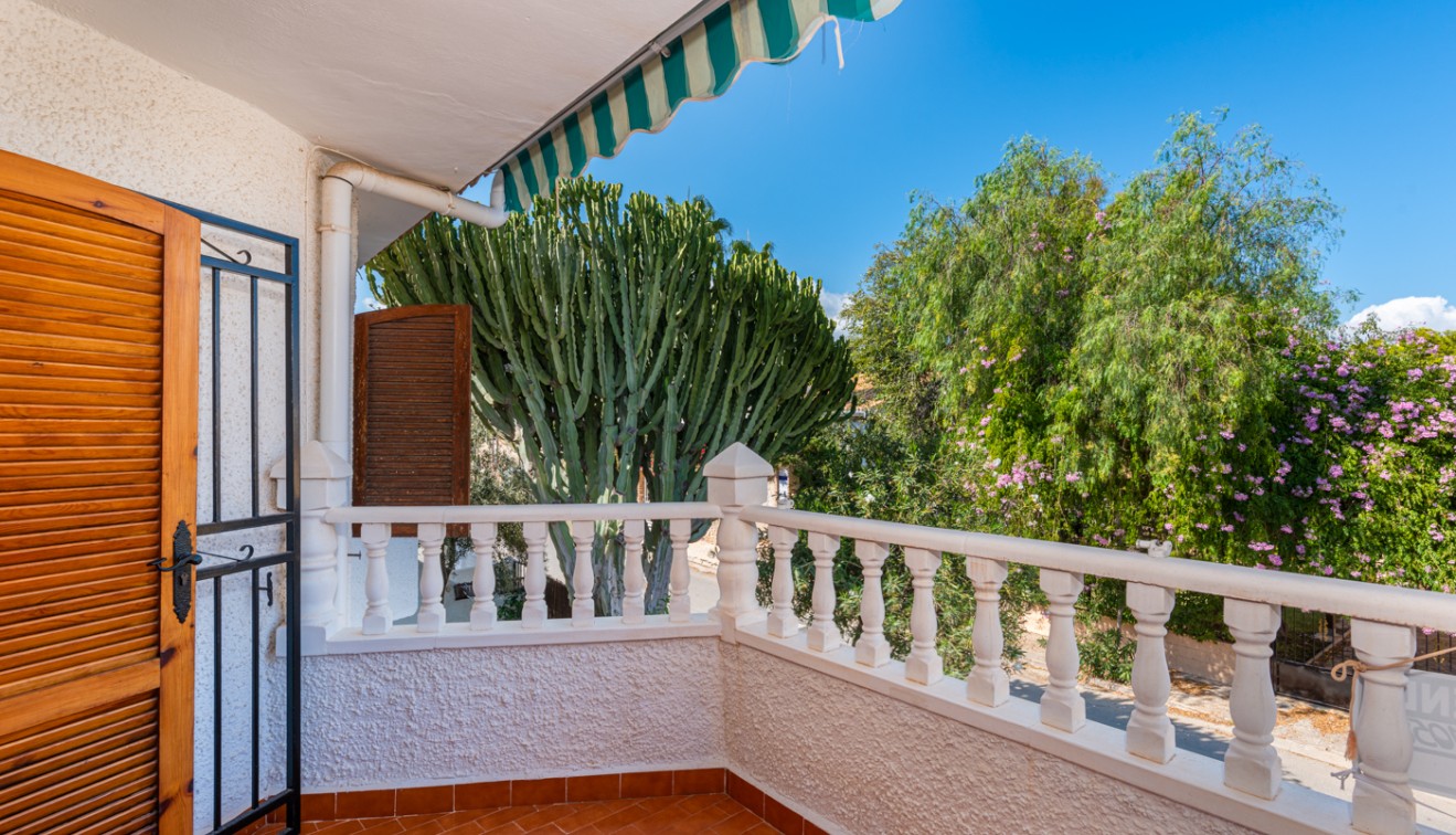 Vente - Townhouse - Orihuela costa - La Zenia