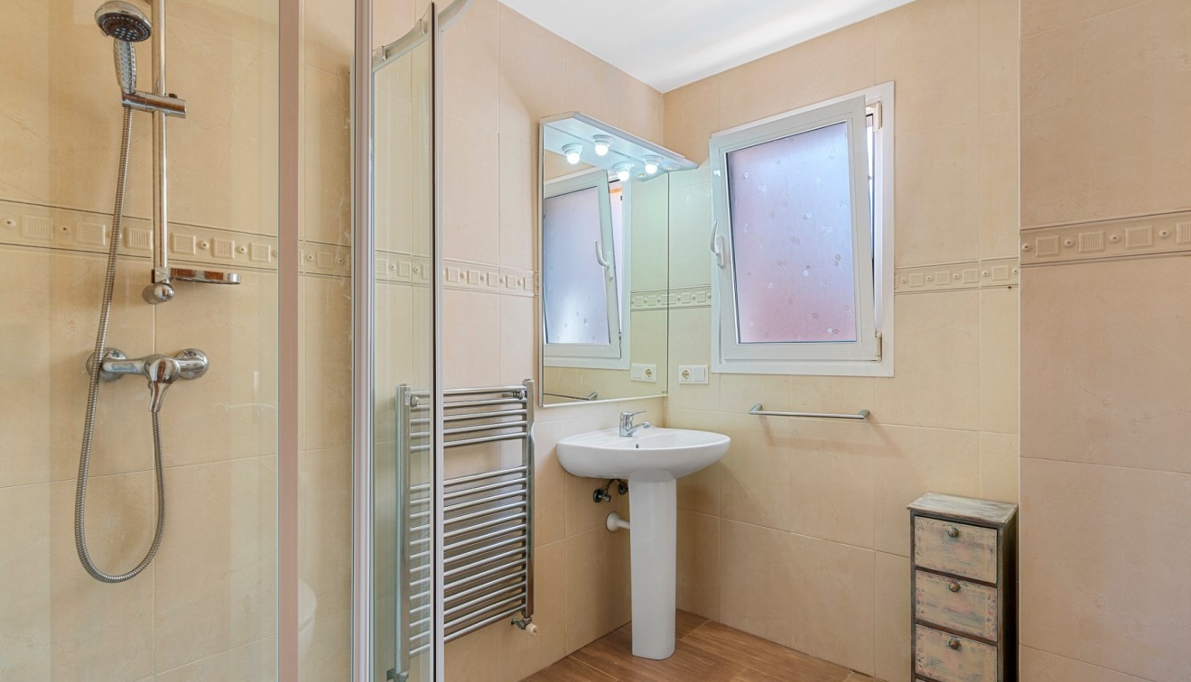 Vente - Villa - Alfas del Pi