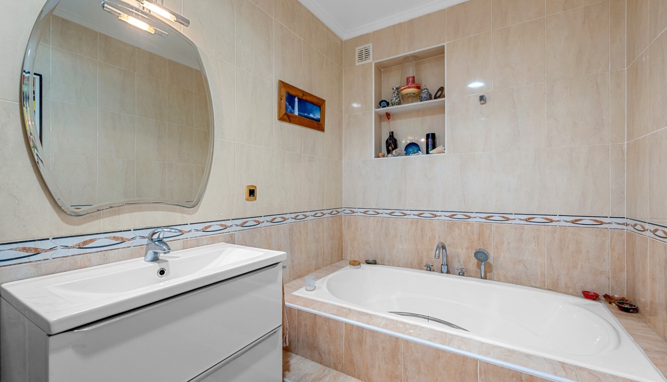 Vente - Villa - Elche/Elx