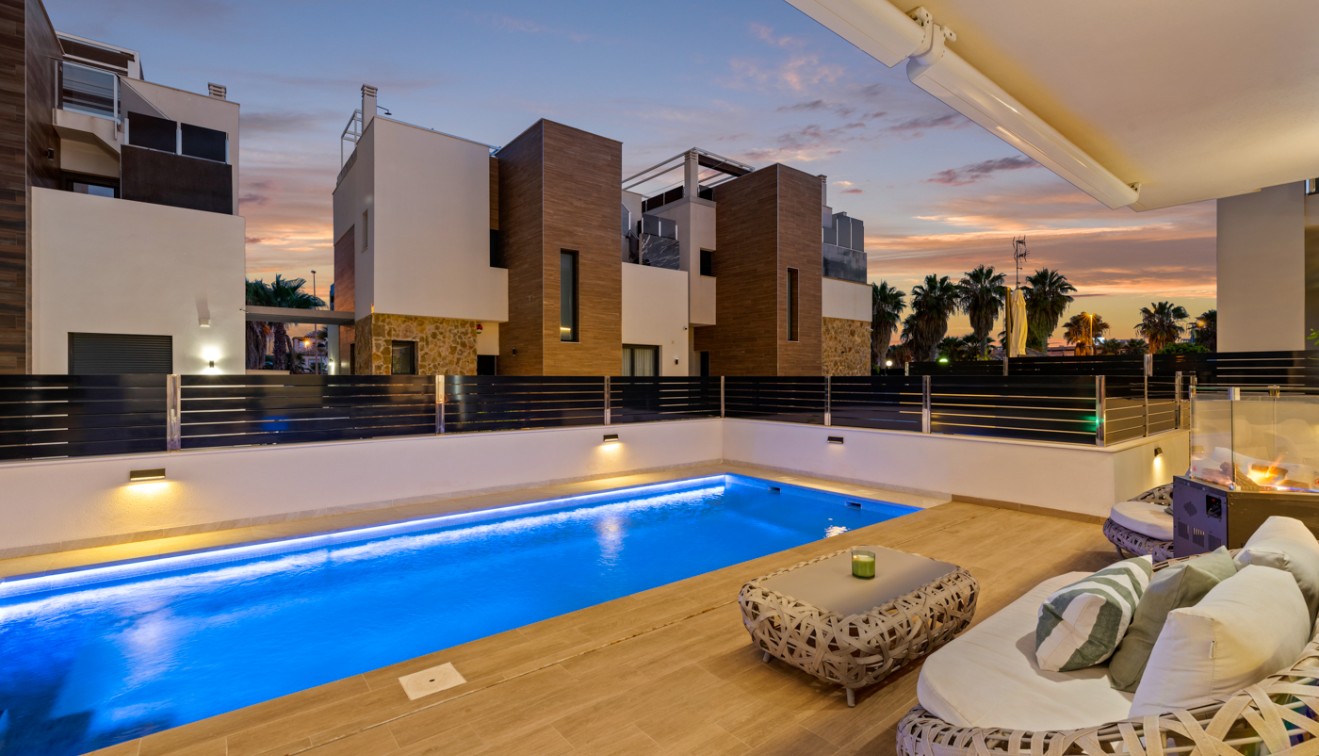 Vente - Villa - Orihuela costa - Lomas de Cabo Roig