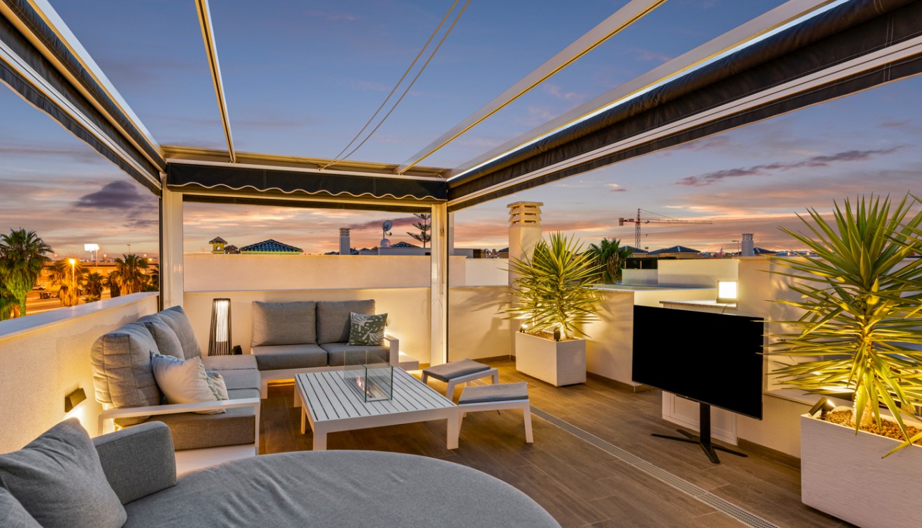 Vente - Villa - Orihuela costa - Lomas de Cabo Roig