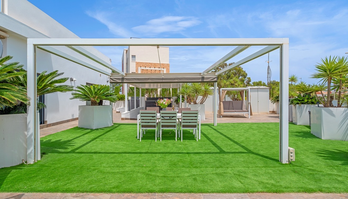 Vente - Villa - Orihuela costa - Villamartín
