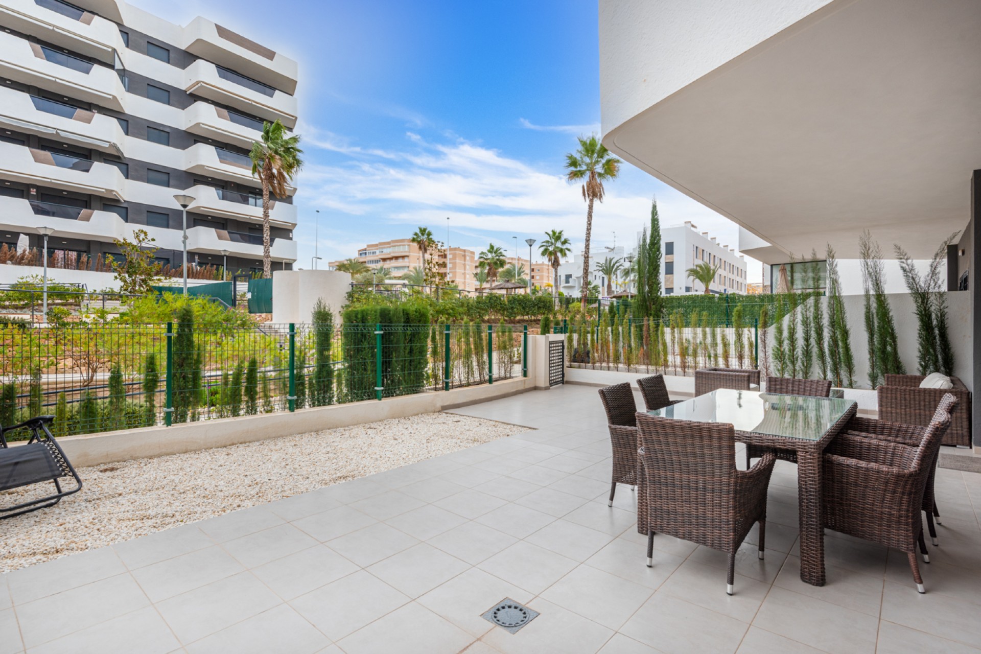 Verkoop - Appartement - Arenales del Sol