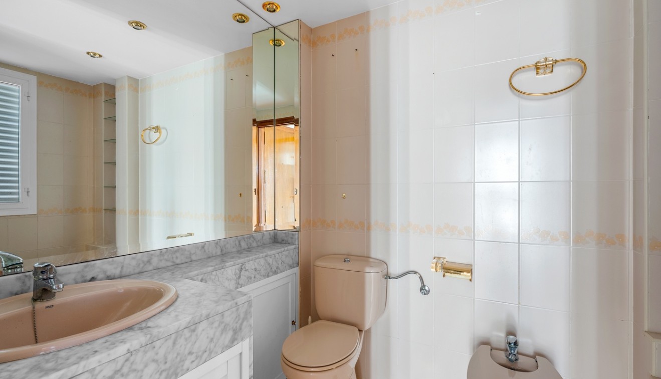 Verkoop - Appartement - Benidorm