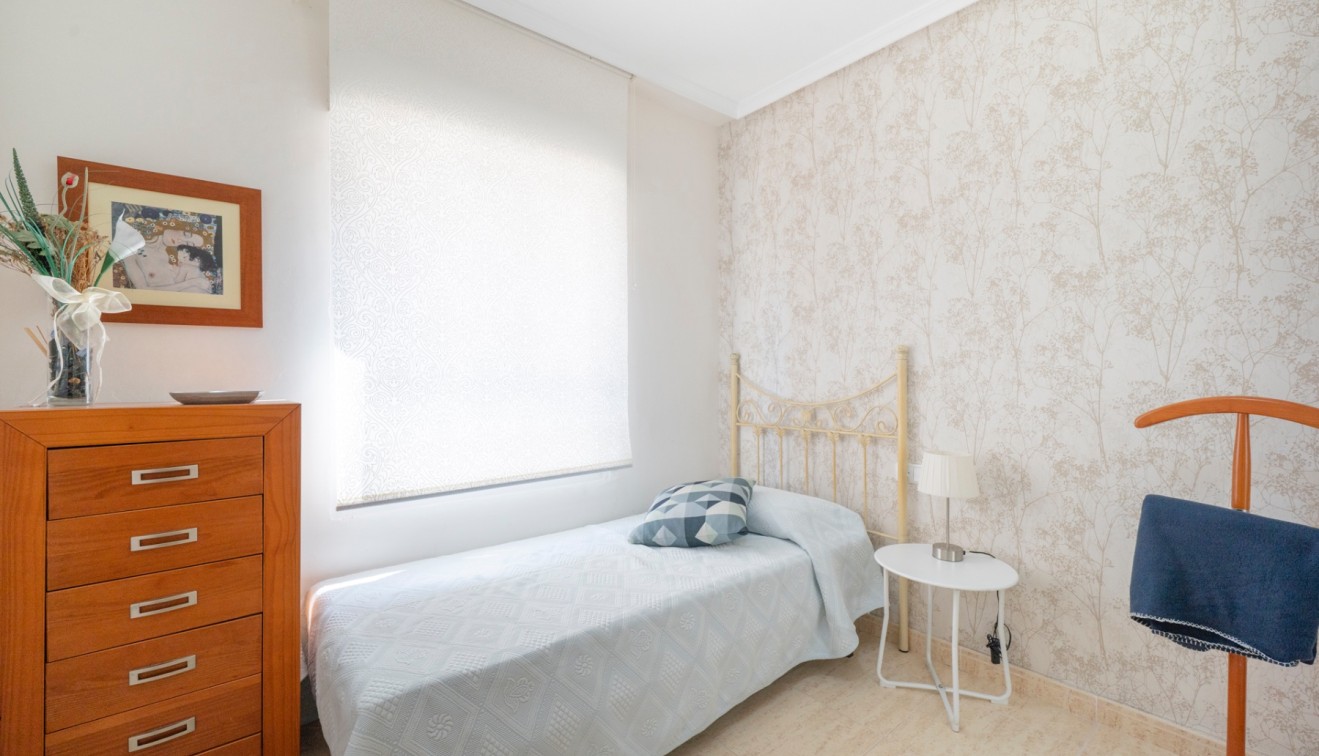 Verkoop - Appartement - Guardamar del Segura - Pueblo