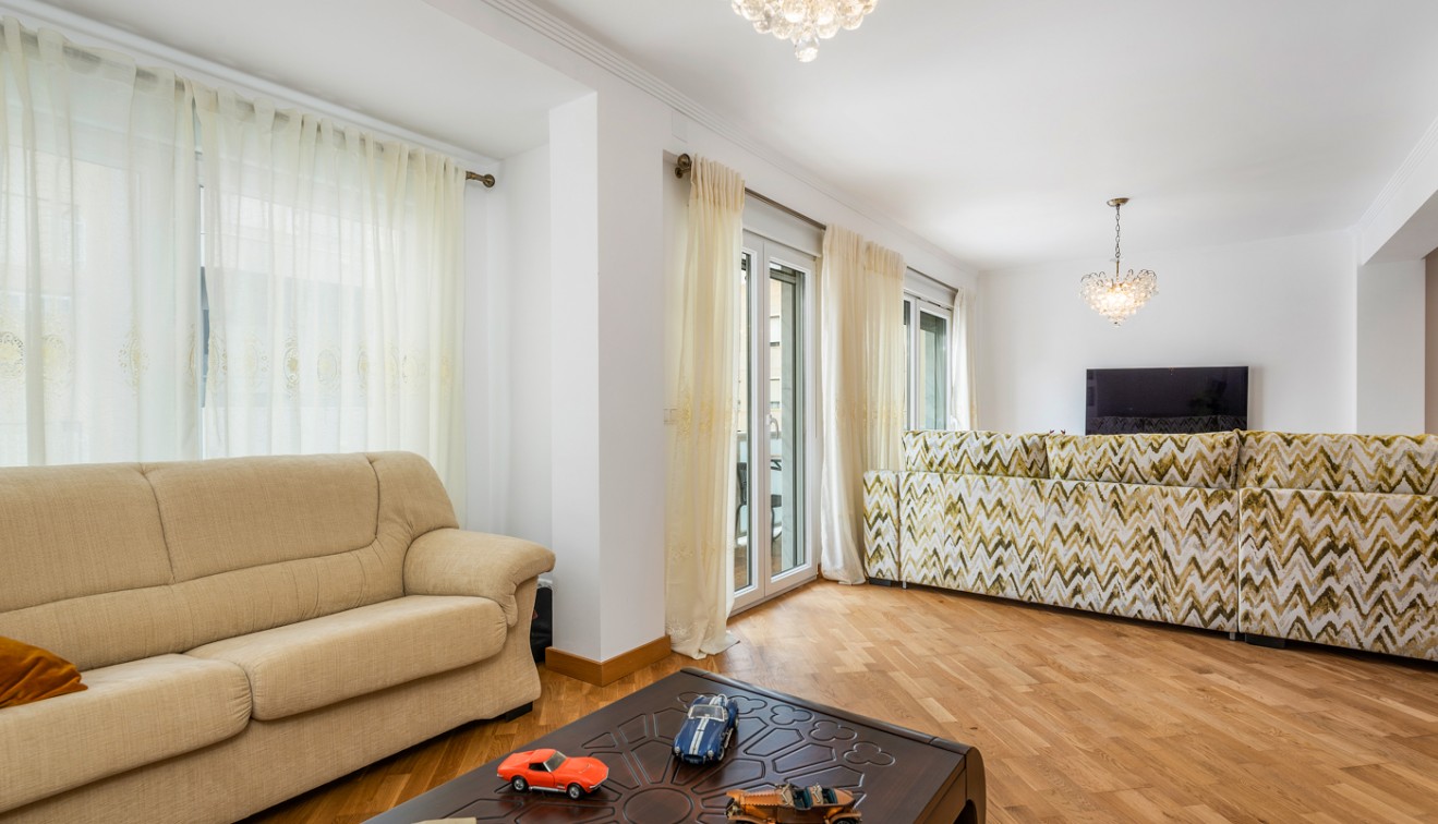 Verkoop - Appartement - Guardamar del Segura