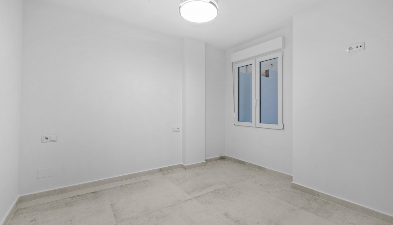 Verkoop - Appartement - Torrevieja - Playa del Acequión