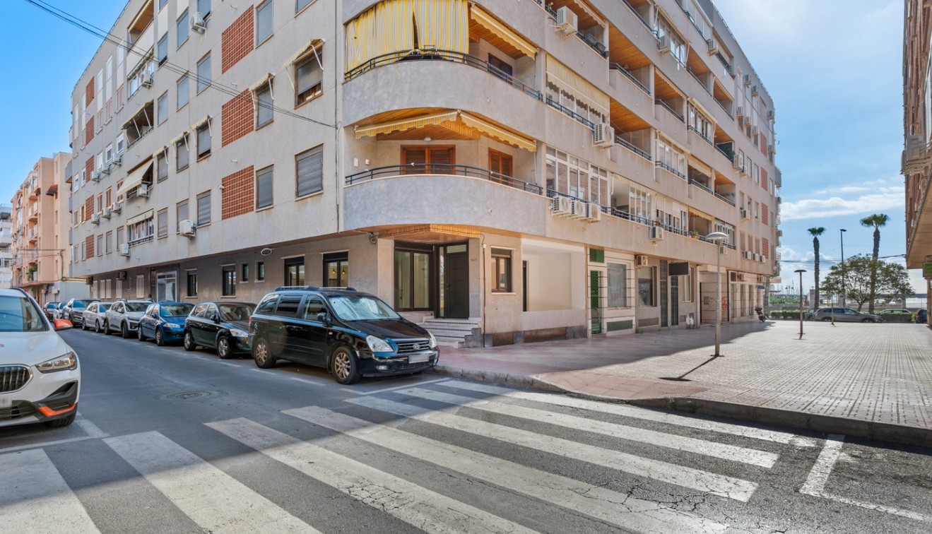 Verkoop - Appartement - Torrevieja - Playa del Acequión