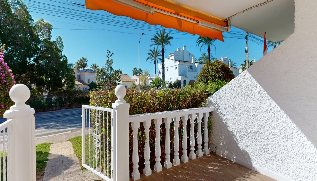 Verkoop - Bungalow - Orihuela costa - Villamartín
