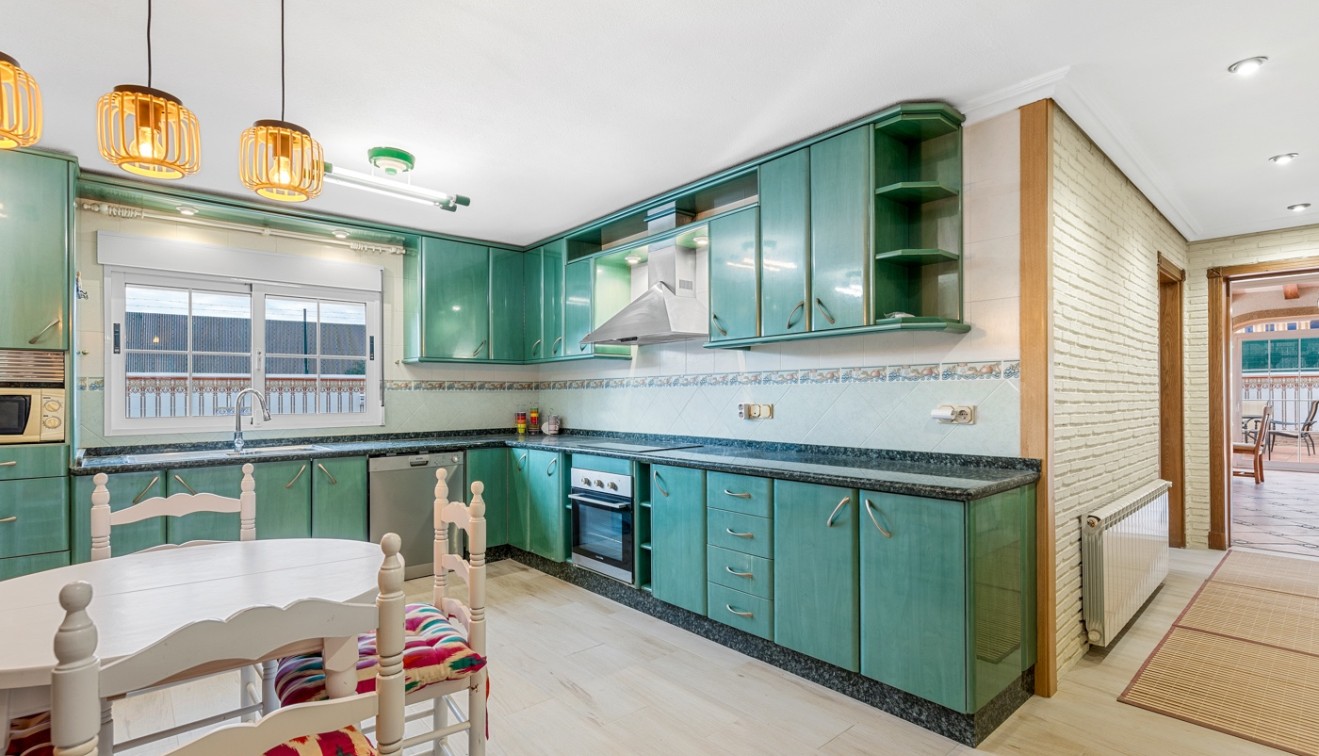 Verkoop - Chalet - Torrevieja