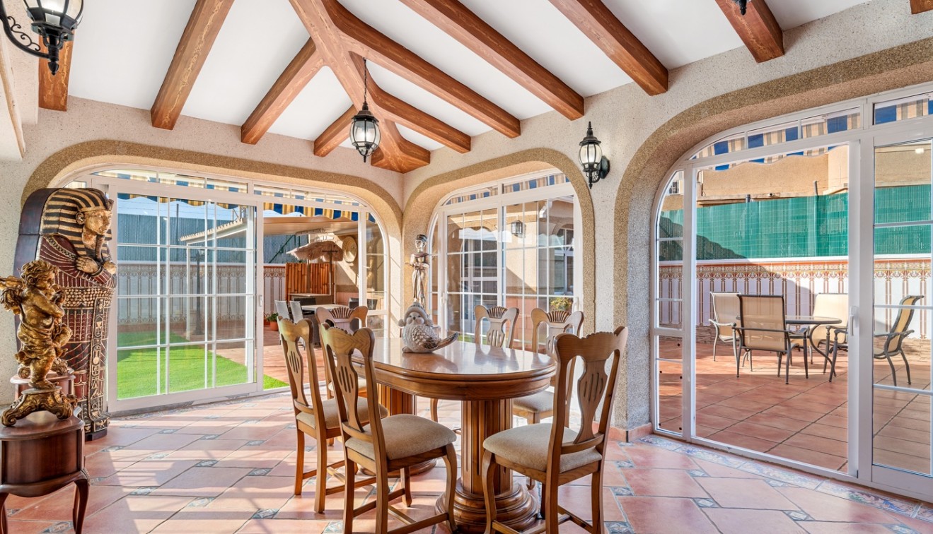 Verkoop - Chalet - Torrevieja