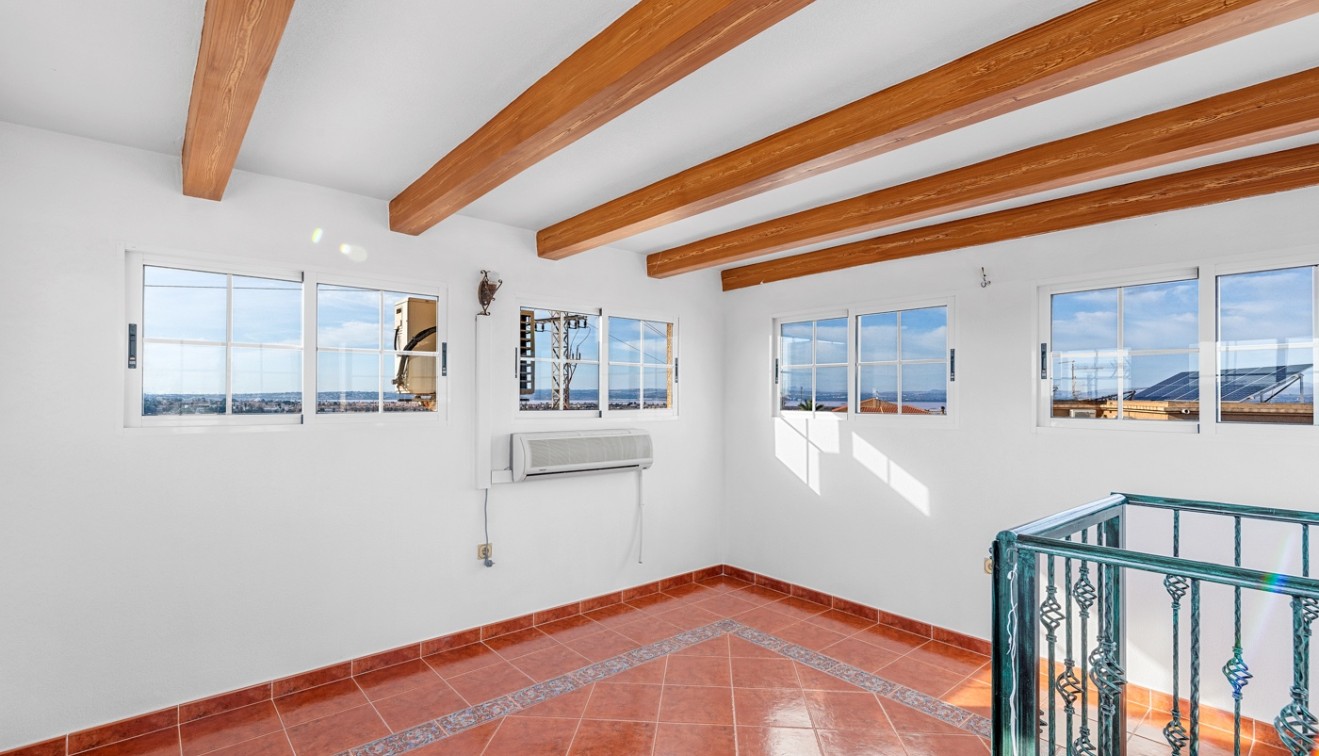 Verkoop - Chalet - Torrevieja