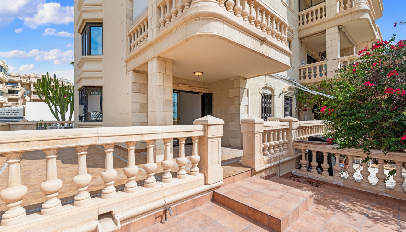 Verkoop - Ground Floor - Guardamar del Segura