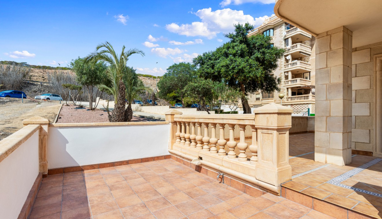 Verkoop - Ground Floor - Guardamar del Segura