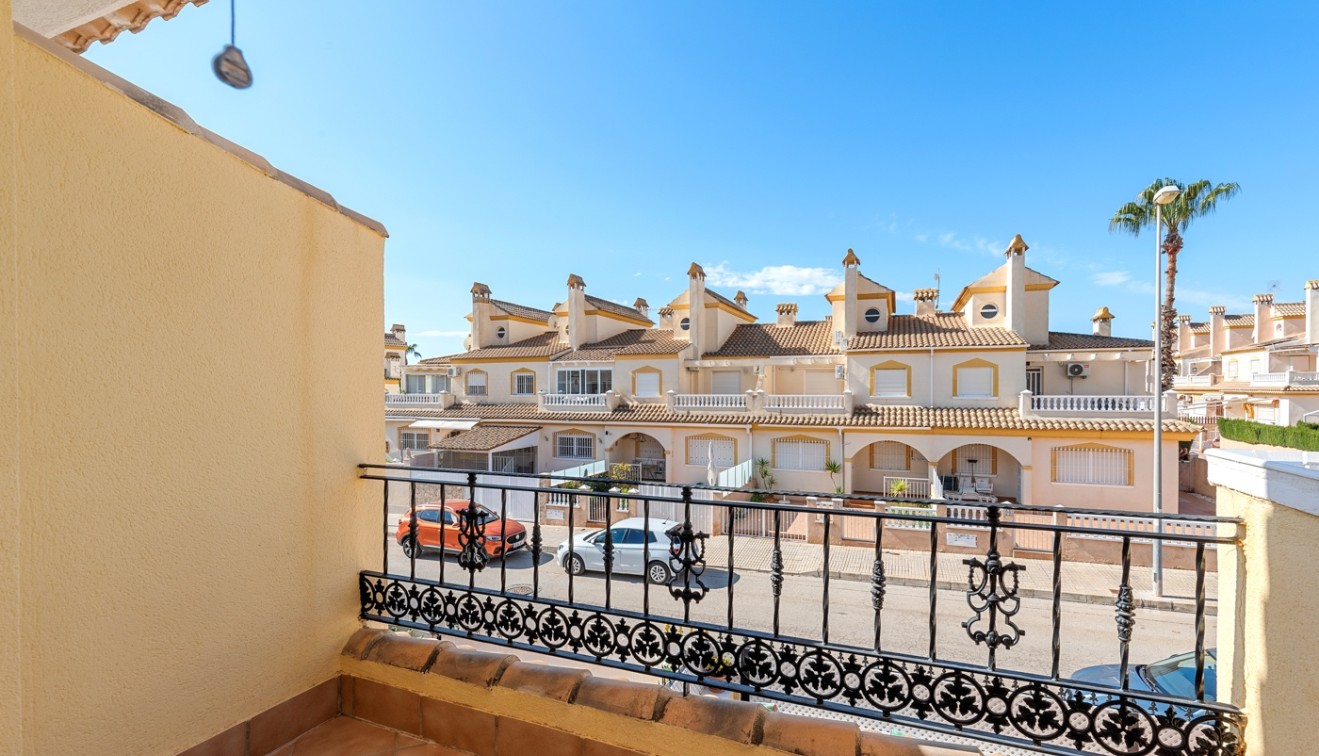 Verkoop - Halfvrijstaand - Playa Flamenca