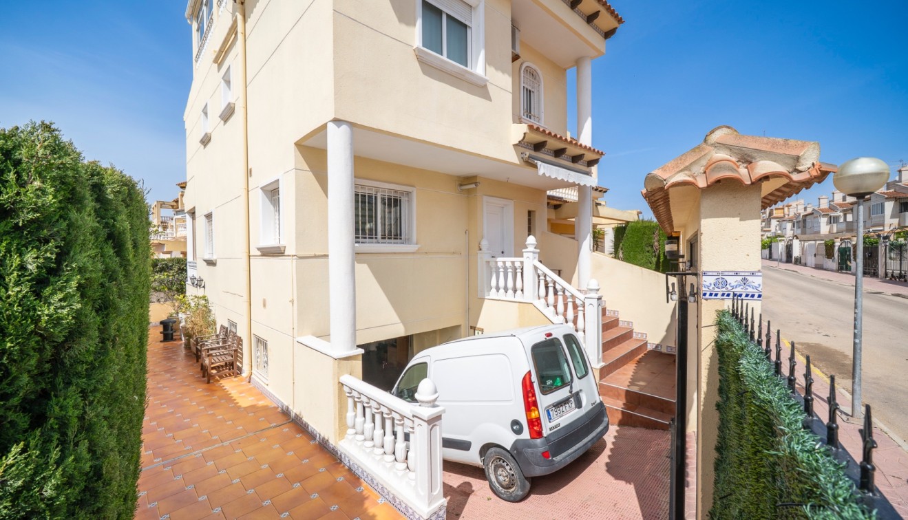 Verkoop - Townhouse - Guardamar del Segura - El moncayo