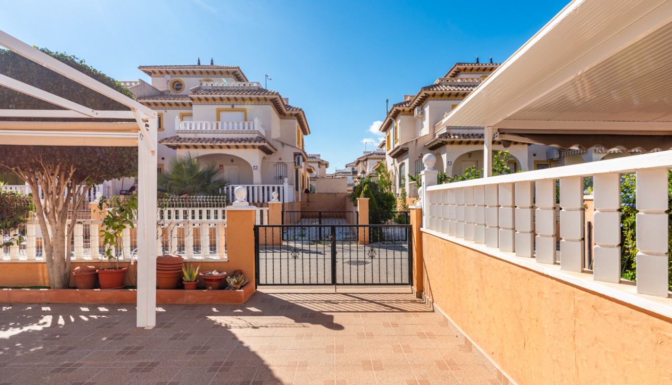 Verkoop - Townhouse - Orihuela costa - Lomas de Cabo Roig