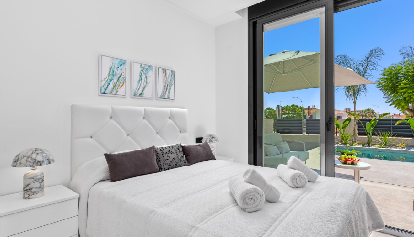 Verkoop - Villa - El Campello - El Amerador