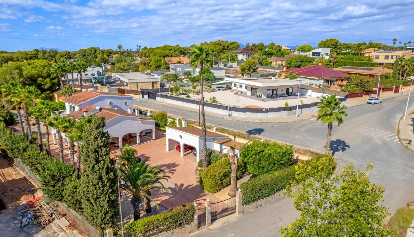 Verkoop - Villa - Elche/Elx