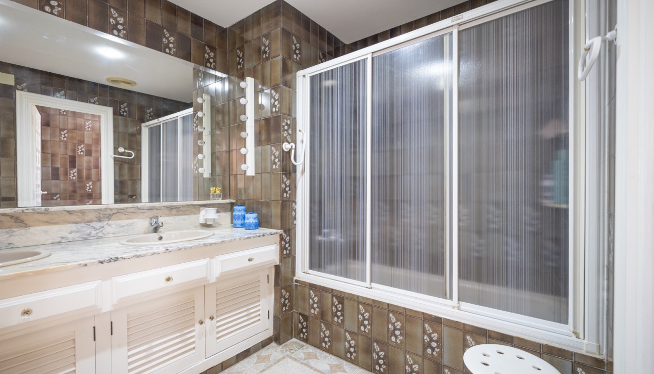 Verkoop - Villa - Elche/Elx