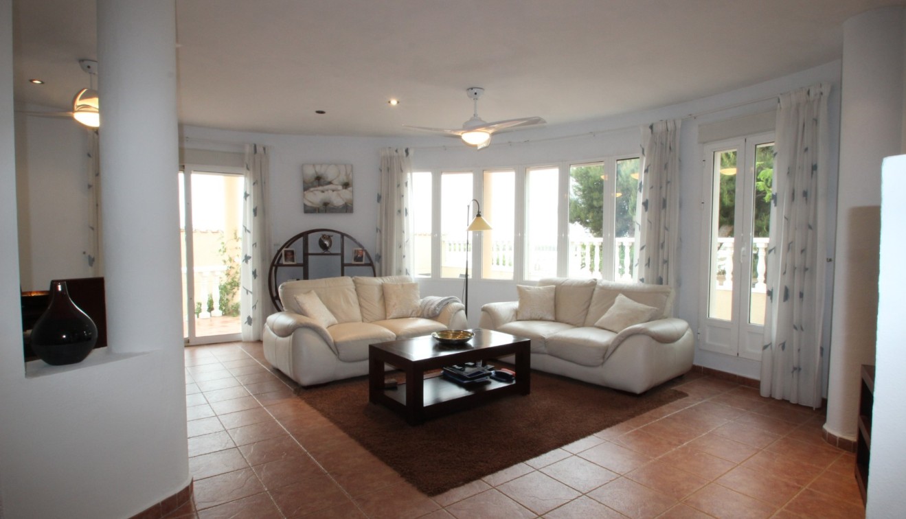 Verkoop - Villa - Guardamar del Segura