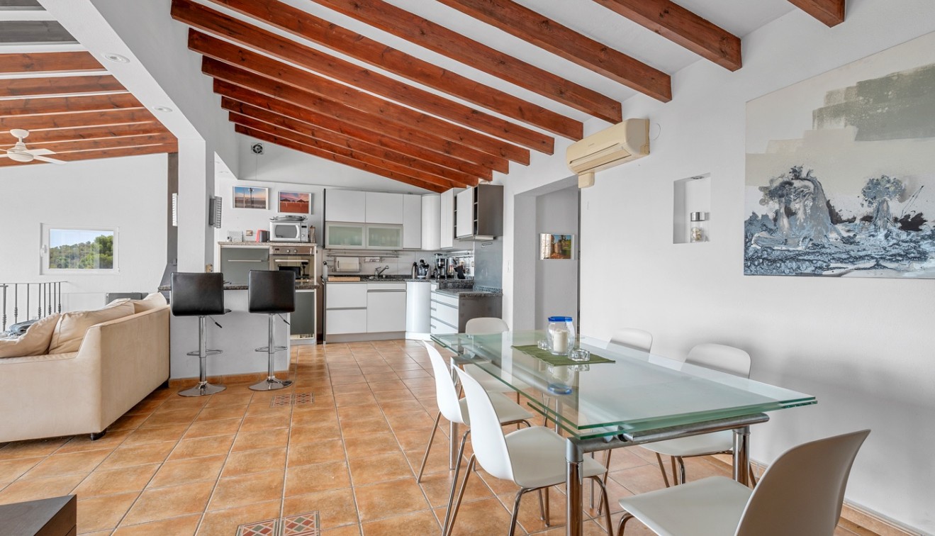 Verkoop - Villa - La Nucia - El tossal