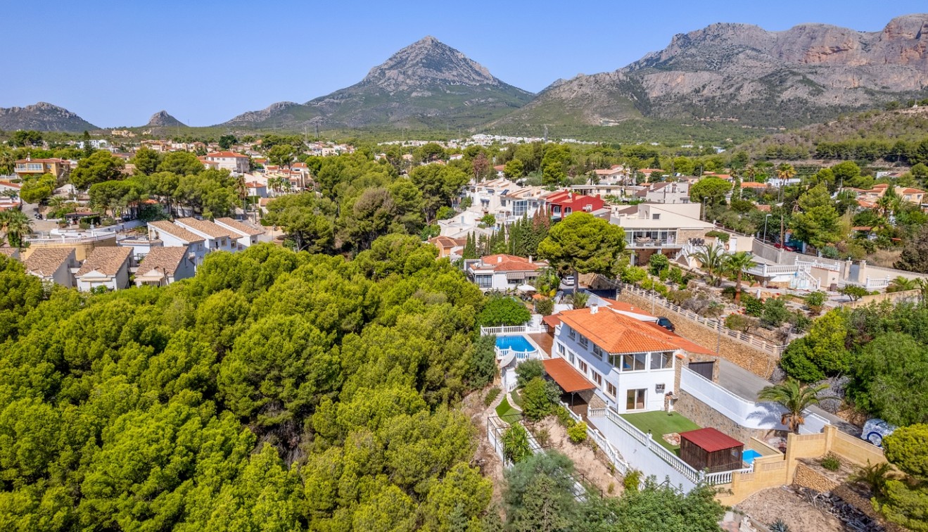 Verkoop - Villa - La Nucia - La nucia