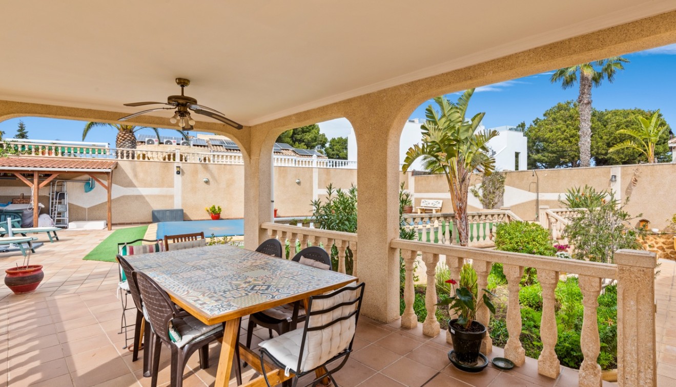 Verkoop - Villa - Los Balcones