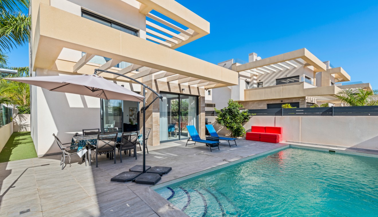 Verkoop - Villa - Los Montesinos