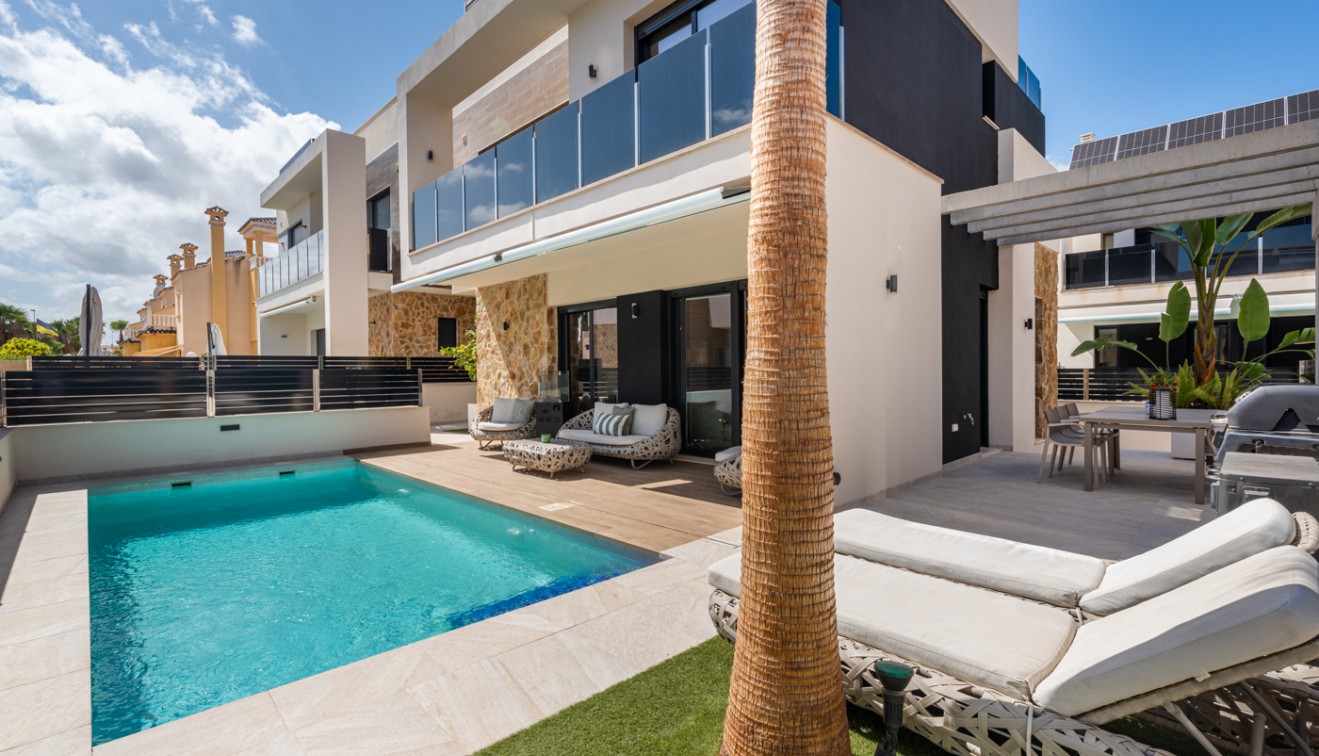 Verkoop - Villa - Orihuela costa - Lomas de Cabo Roig