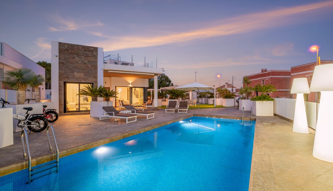 Verkoop - Villa - Orihuela costa - Villamartín