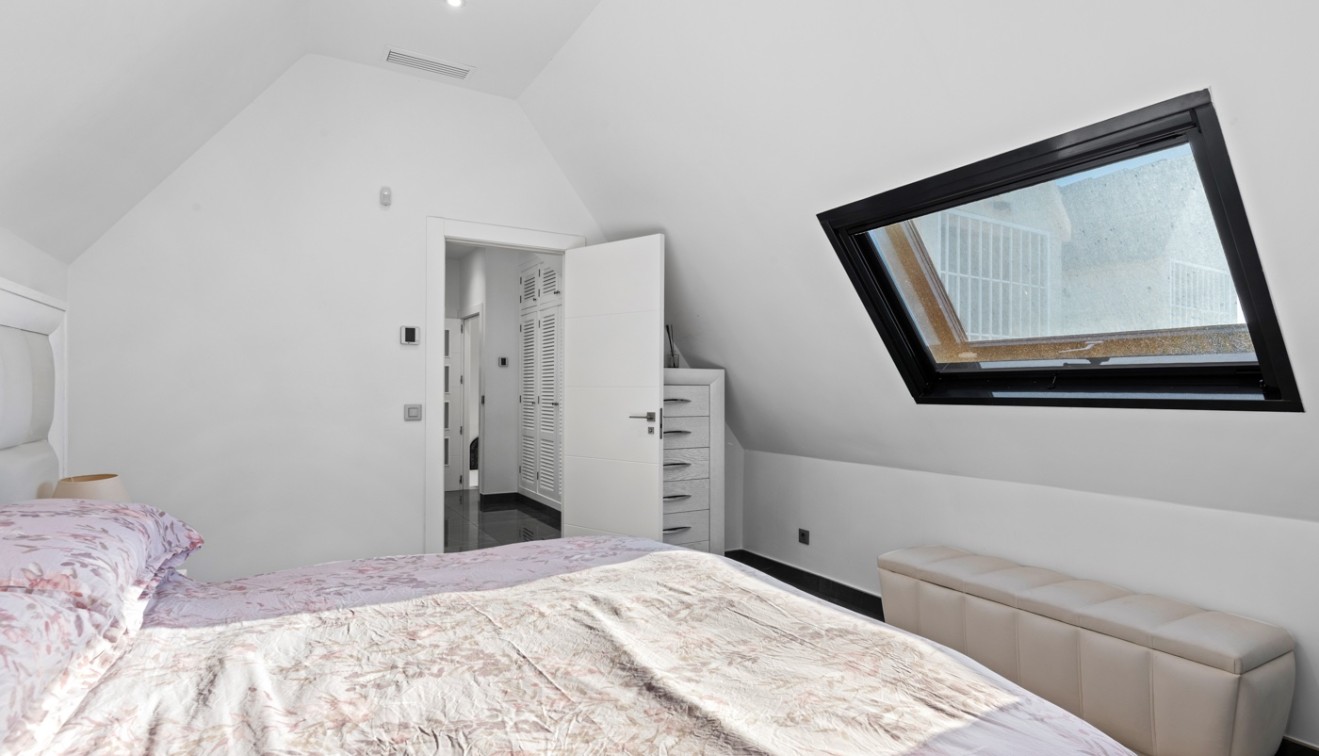 Verkoop - Villa - San Juan Alicante - Frank Espinós