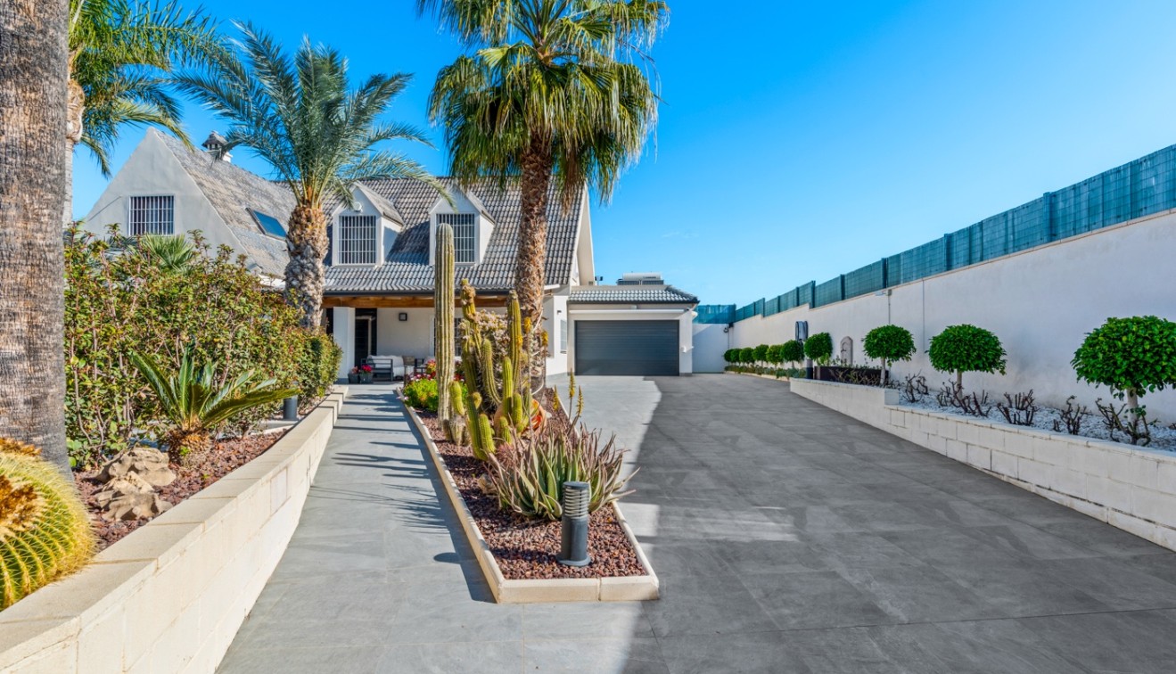 Verkoop - Villa - San Juan Alicante - Frank Espinós