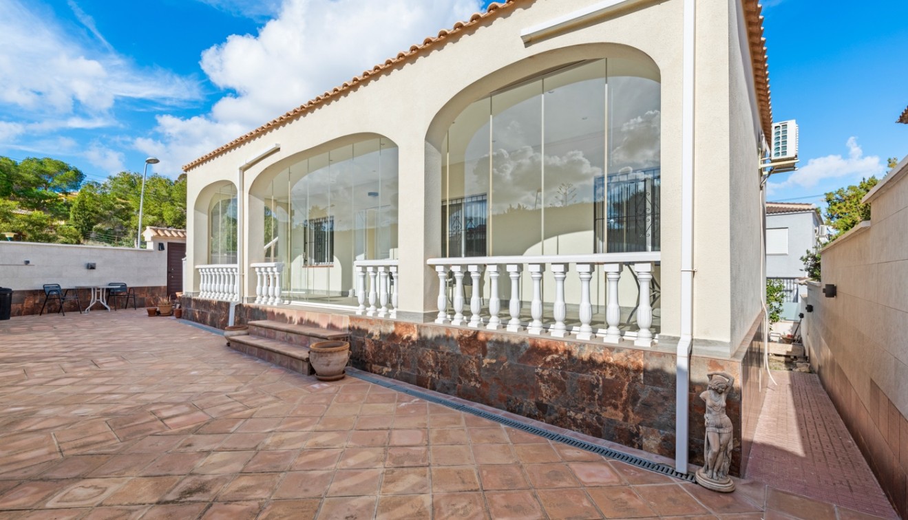 Verkoop - Villa - Torrevieja - Los Balcones