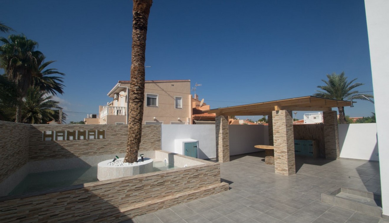 Verkoop - Villa - Torrevieja - Torrevieja,  Torretta Florida