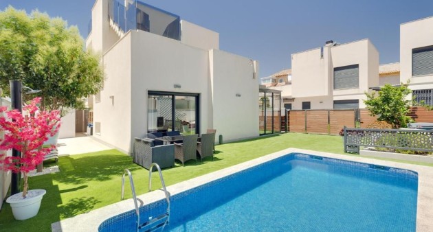 Villa - Bruktbolig - Torrevieja - Torrevieja