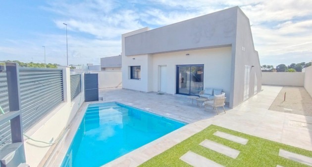 Villa - New Build - Pilar de La Horadada - Pinar de Campoverde