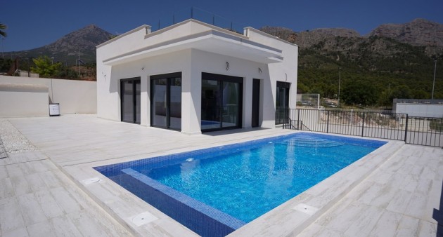 Villa - New Build - Polop - Alberca