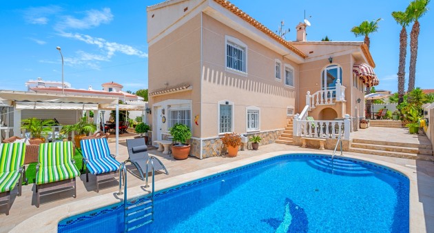 Villa - Prodej - Ciudad Quesada - Rojales - K-003460