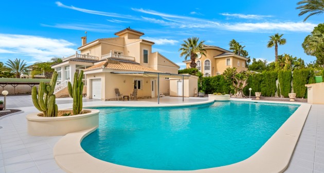 Villa - Prodej - Ciudad Quesada - Rojales - K-003532