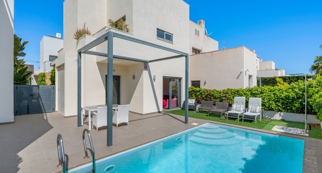 Villa - Sale - Ciudad Quesada - Rojales - S-003551