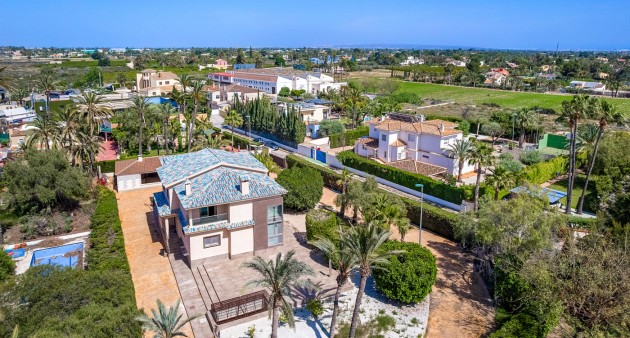 Villa - Vente - Elche/Elx - MM-003371