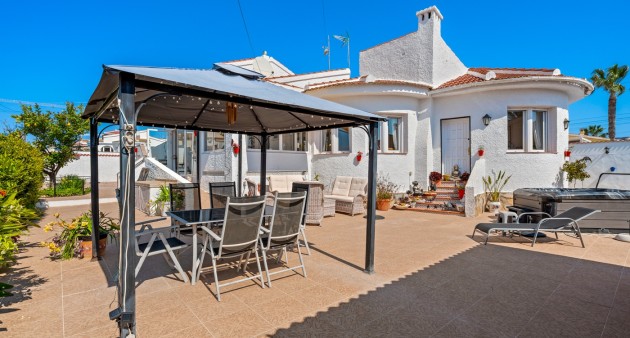 Villa - Verkoop - Ciudad Quesada - Rojales - Rojales