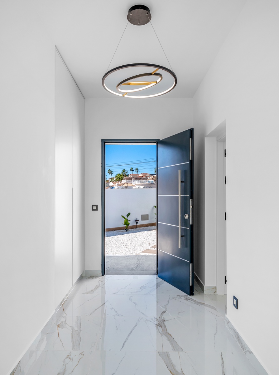 House in Ciudad Quesada - Image 3