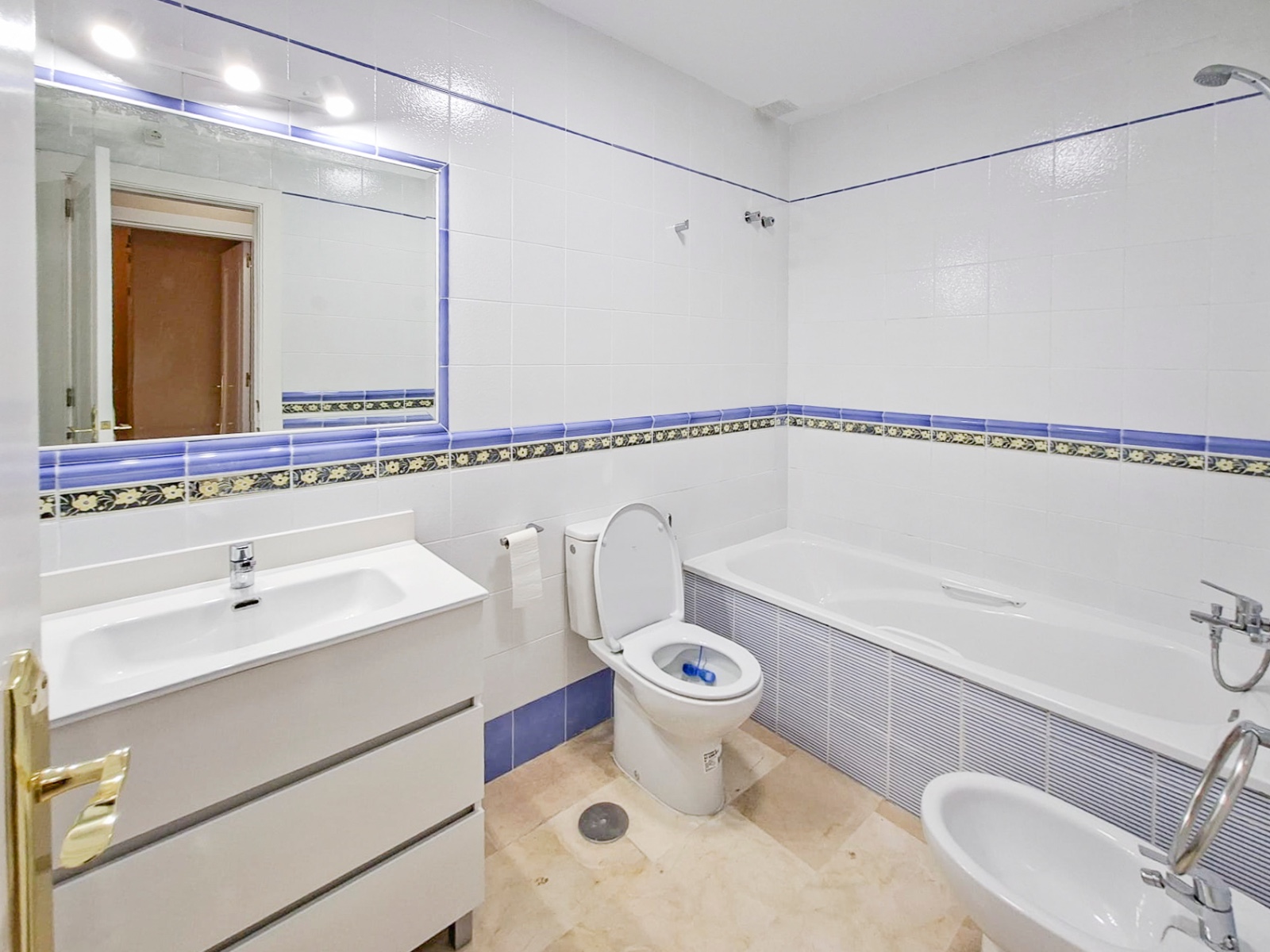 Casa en venta en Orihuela zona Villamartín