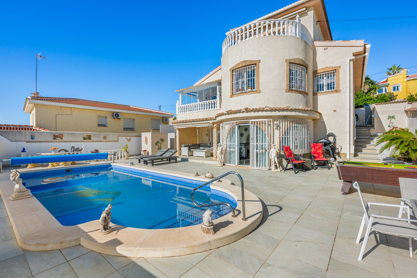 Villa in Ciudad Quesada - Image 2