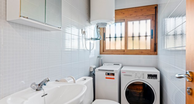 Sale - Chalet - Cabo Roig